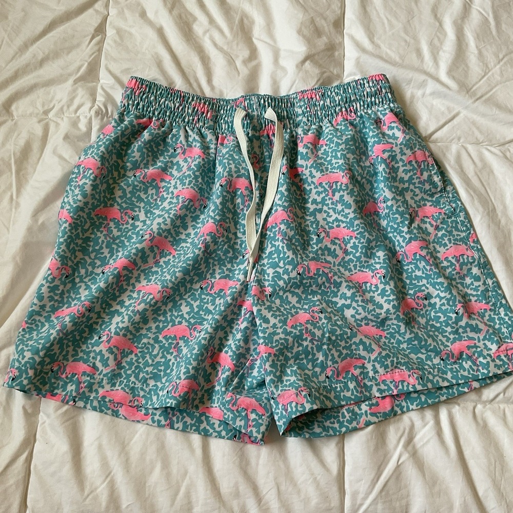 Chubbies Mens Blue Pink Flamingo Print Swim Trunks 5.5 Inch Inseam Small